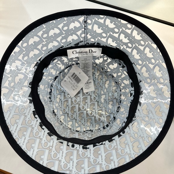 100% Authentic Christian Dior Bucket Hat in technical fabric - Picture 3 of 4